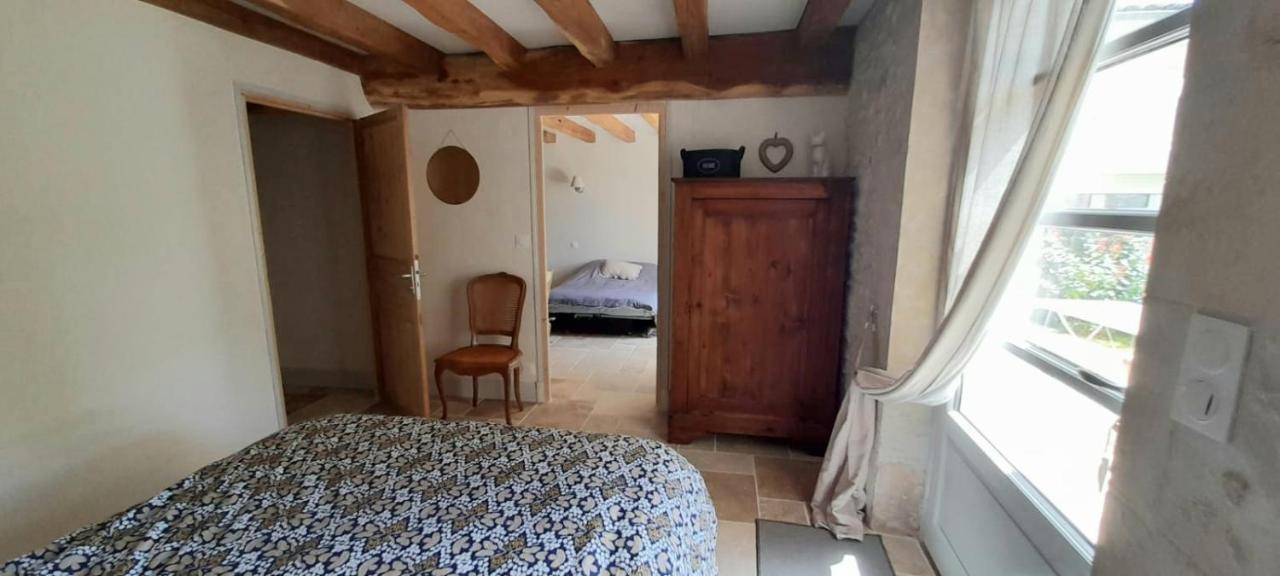 Suite De Charme Dans Une Maison Charentaise Cozes Luaran gambar